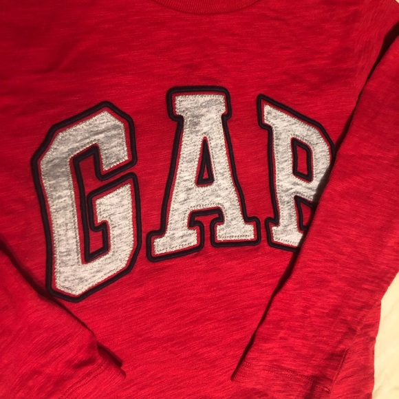 GUC red long sleeve GAP tee - Picture 2 of 3